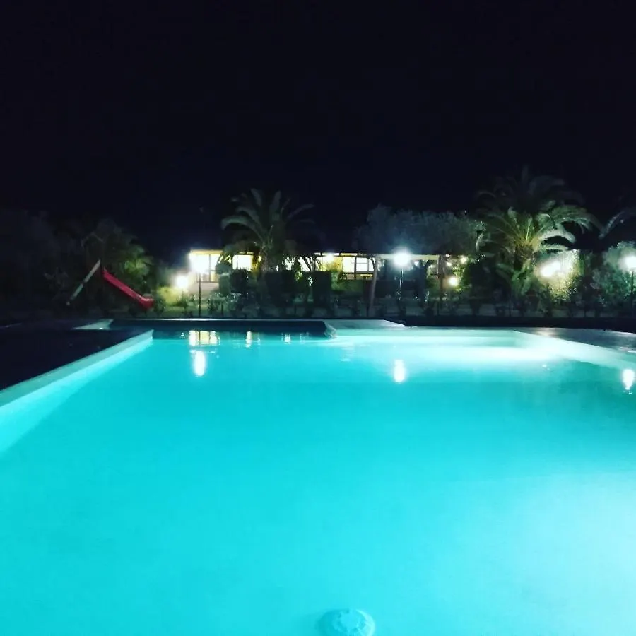 Agriturismo Isidoro Fertilia Italië