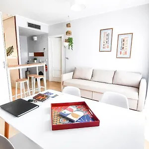  Appartement Torre Triana, Parking Free Gratis! Spanje
